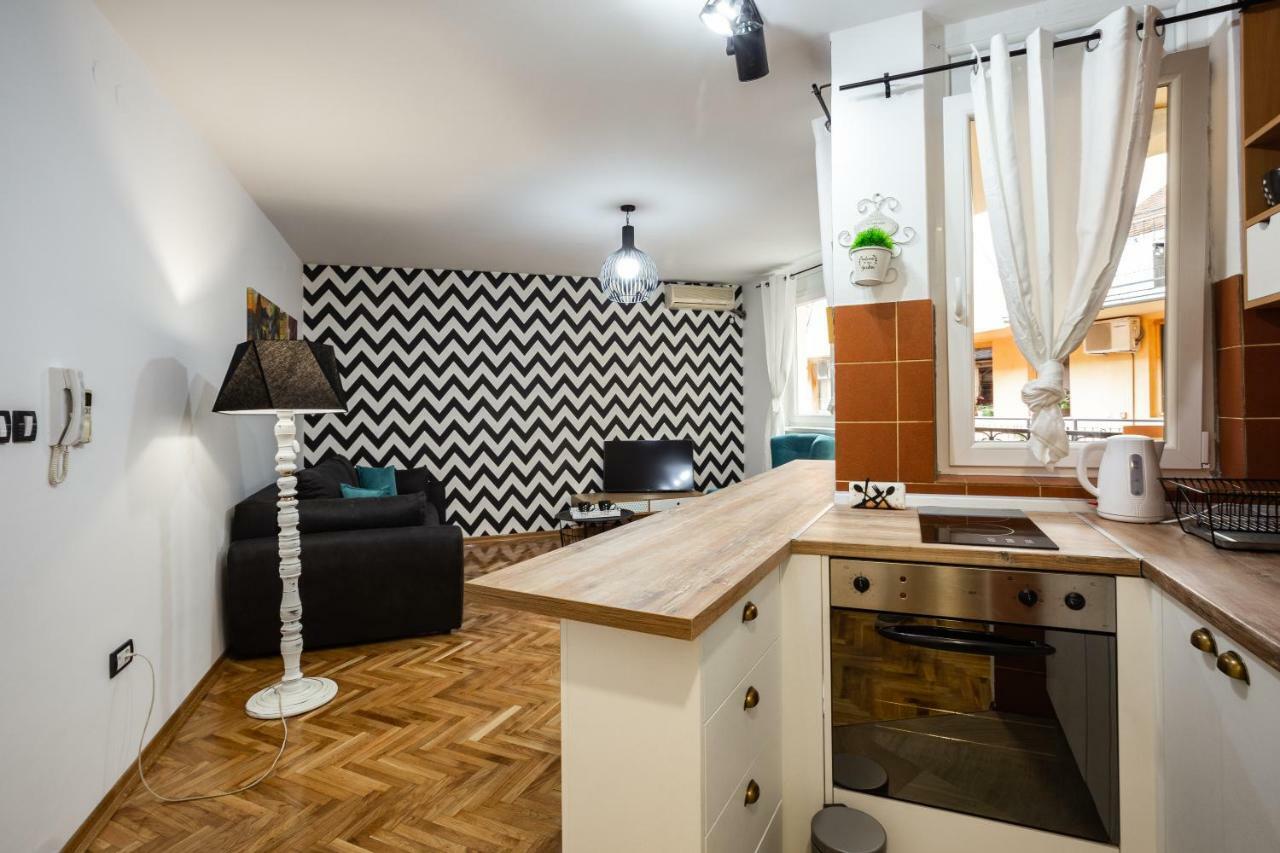 Apartment Sfera Újvidék Kültér fotó